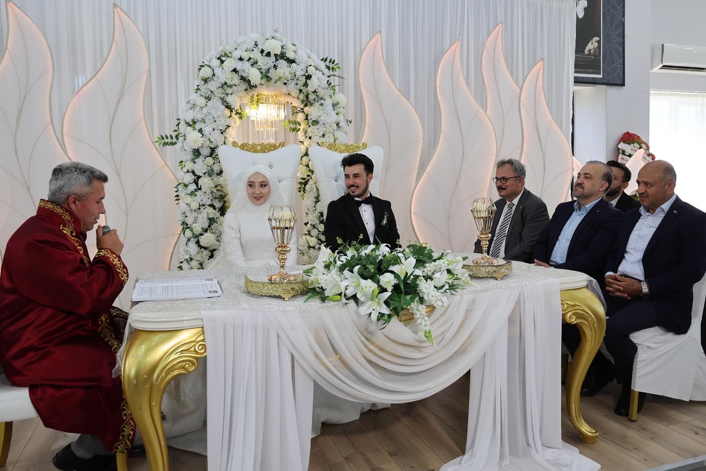 Kandıra'da 310 çift mutluluğa 'Evet' dedi!