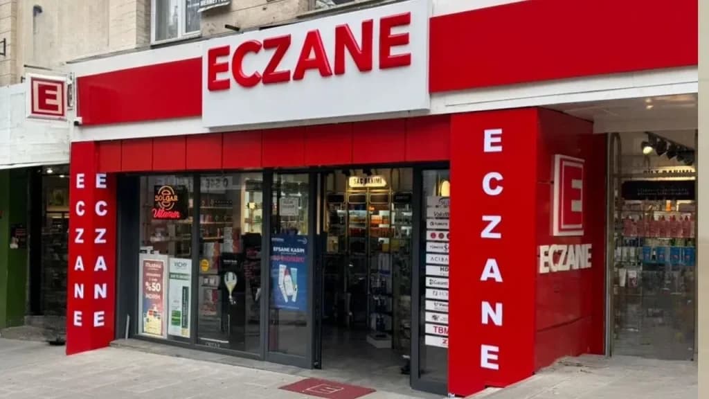 Eczacılardan Kocaeli Eczacı Odası'na Saat Tepkisi