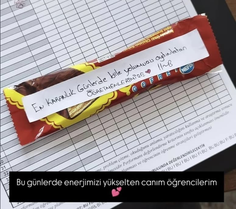 Öğrencilerden öğretmenlere vefa mesajı