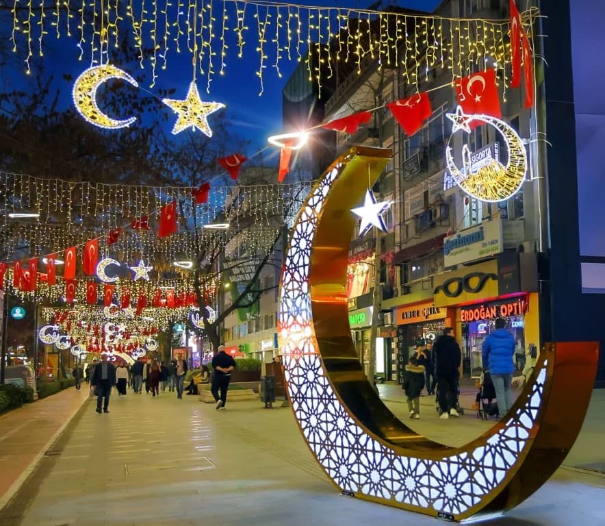 Büyükakın: "Ramazan ayı özümüze dönüş vaktidir"