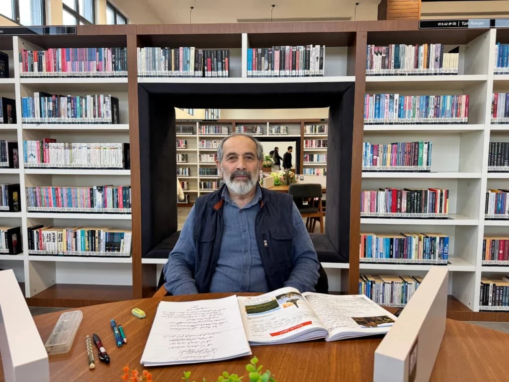 Tuğran Amca'dan gençlere örnek okuma azmi