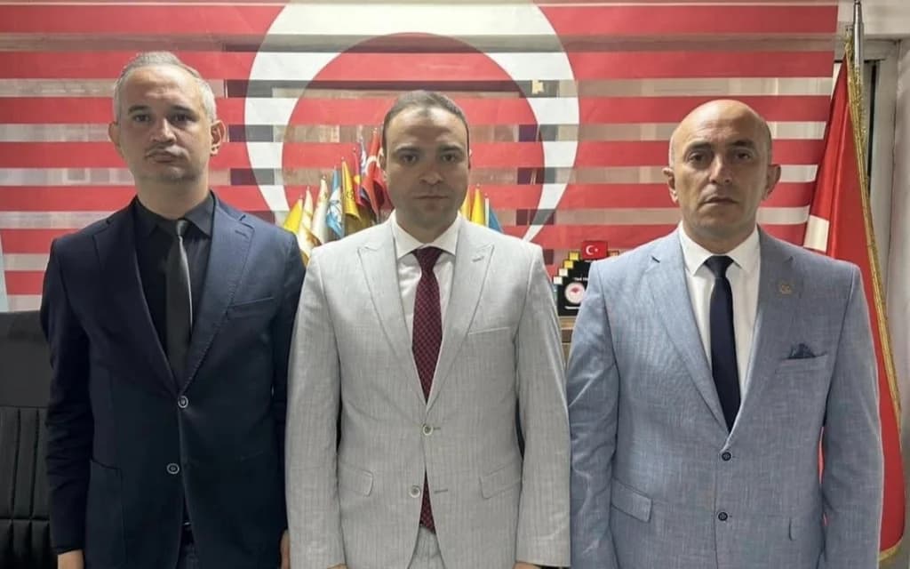 Ülkü Ocakları Derince'de başkan değişimi