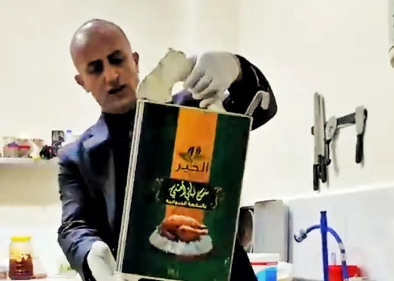 Derince'de Hijyen Skandalı: Tatlıcı Mühürlendi!