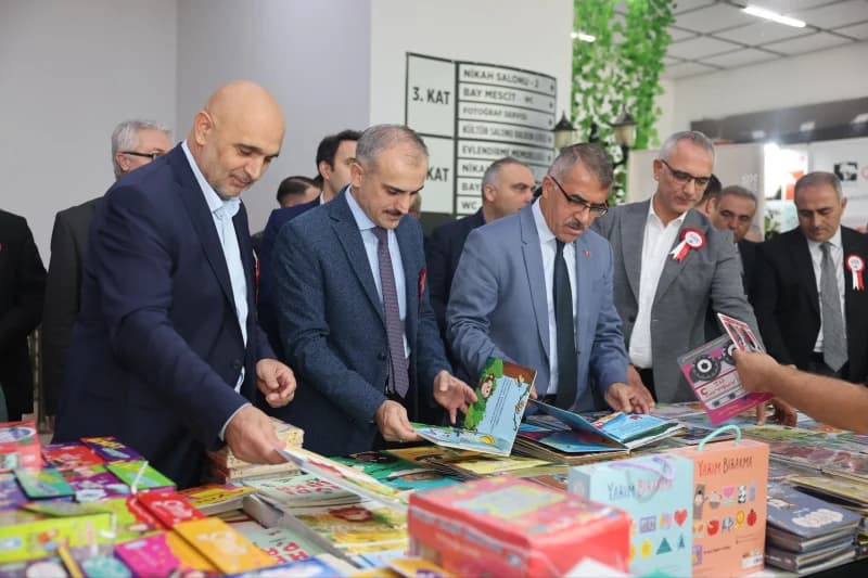 Çayırova Kitap Günleri Başladı!
