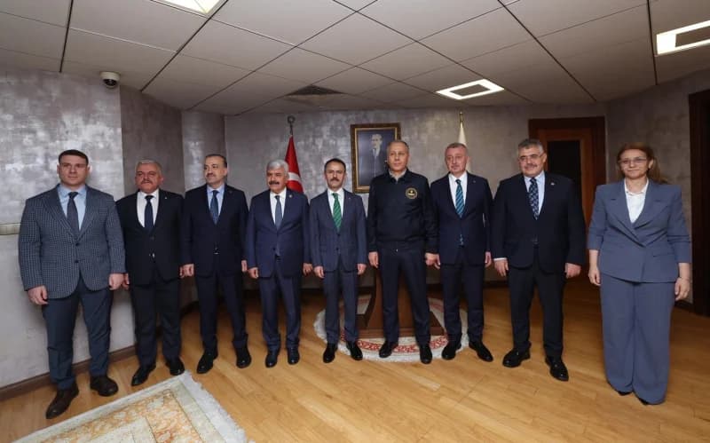 İçişleri Bakanı Yerlikaya Kocaeli'de!