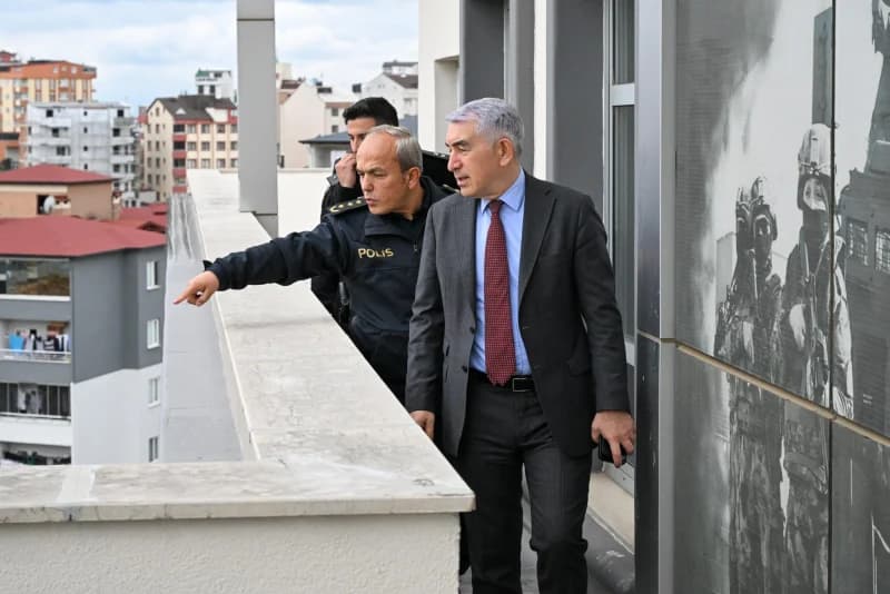 Kocaeli Emniyet Müdürü Karaduman’dan Çayırova'ya ziyaret!