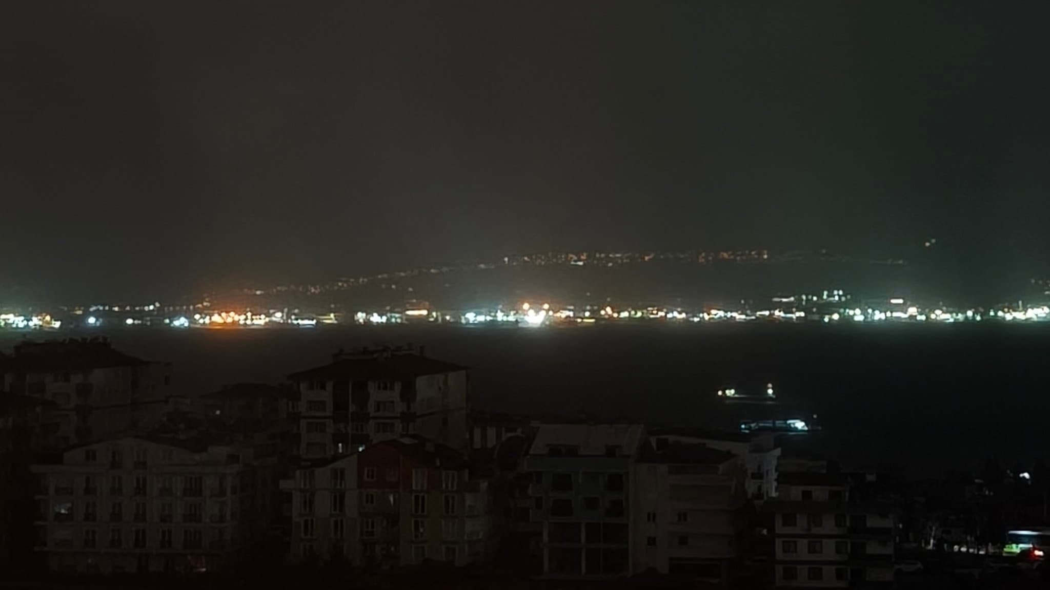 Darıca'da Elektrik Kesintisi Tepki Çekti!
