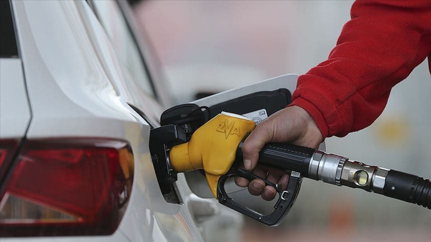 Benzine Zam Bekleniyor: Fiyat Artışı Yolda!