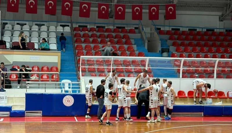 Körfez Gençlerbirliği İzmit'te Zafer Kazandı!