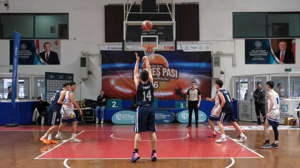 Kocaeli'de Kardeşlik Basketbol Turnuvası Sona Erdi!