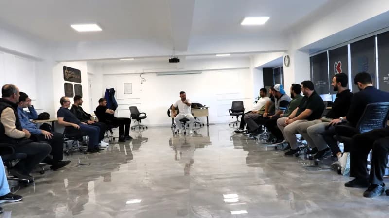 Kocaeli Büyükşehir'den personele drama eğitimi!
