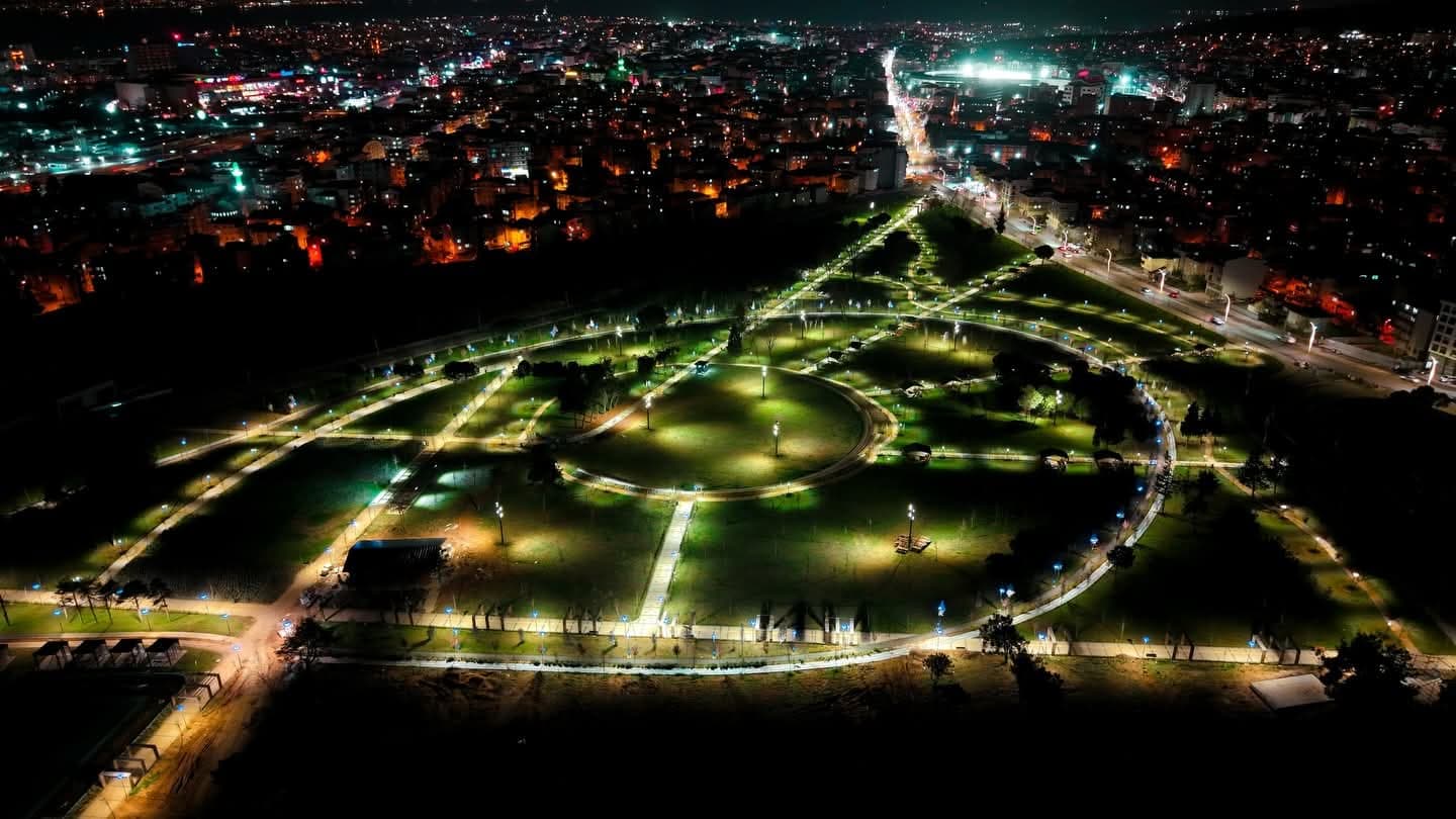 Gebze Millet Bahçesi Göz Kamaştırıyor!