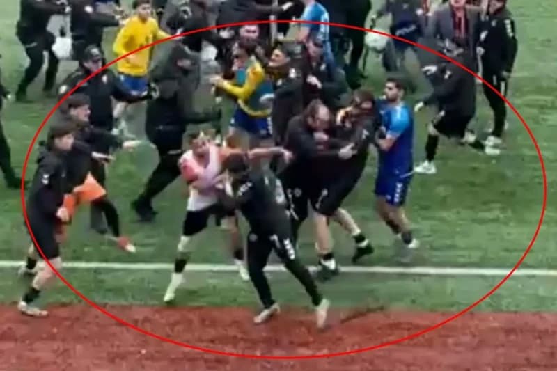 Artvin'de Futbol Maçı Skandalla Sonuçlandı!