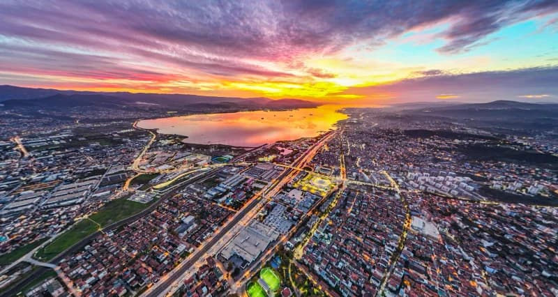 İzmit Körfezi'nde Kartpostallık Gün Batımı!