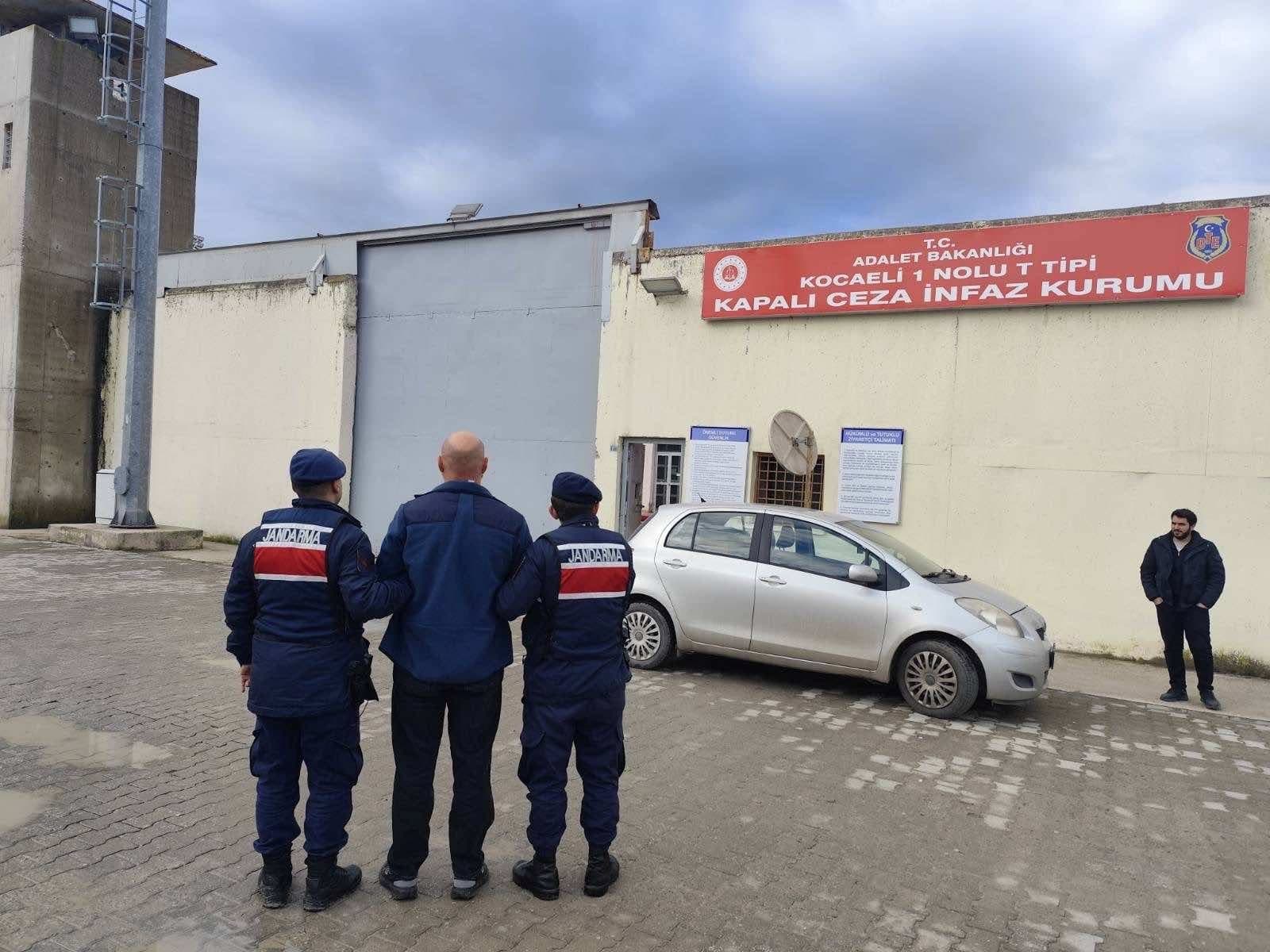 İzmit'te Jandarmadan Başarılı Operasyon!