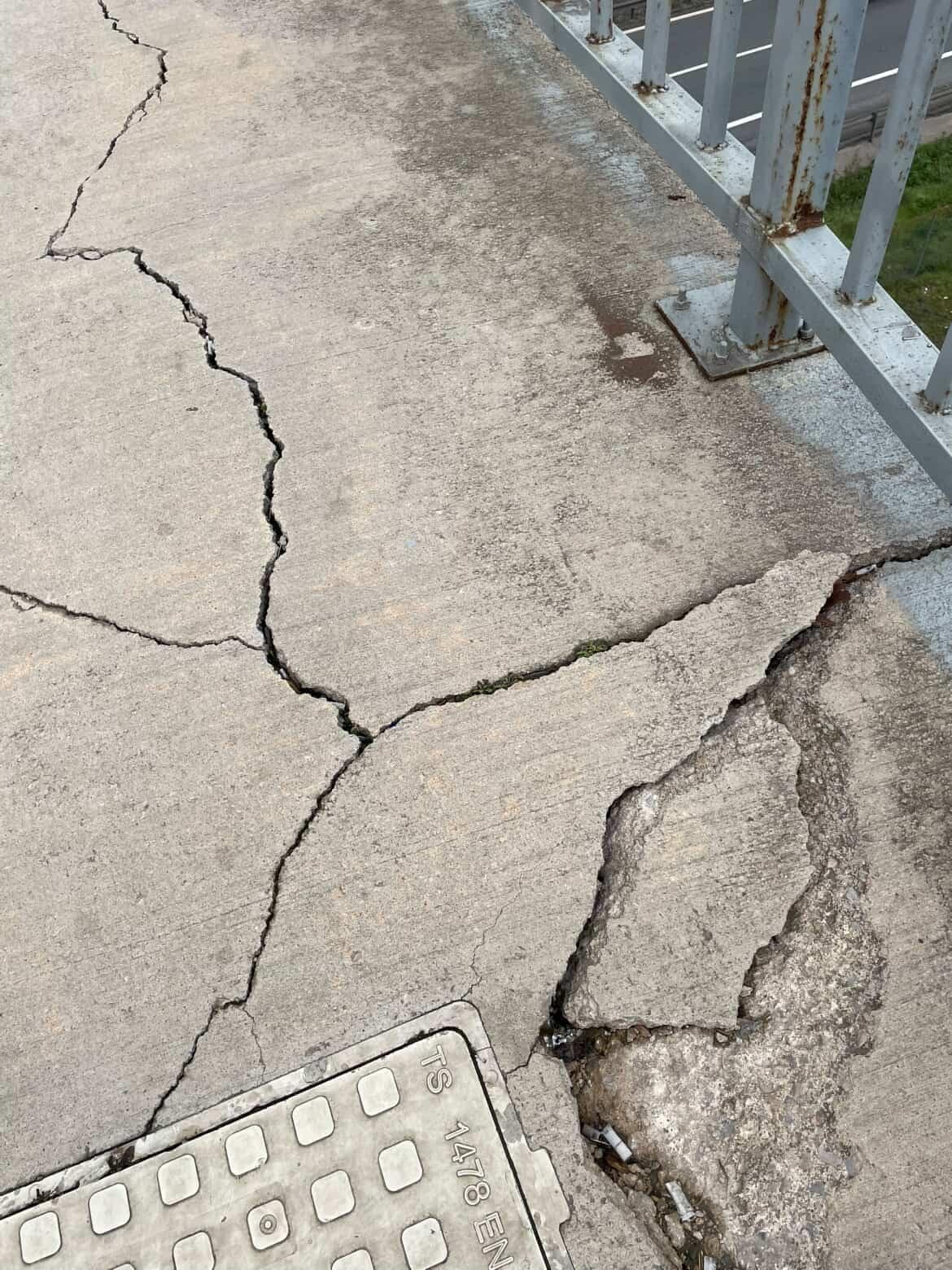 İzmit'te Boğazova Caddesi'nde Tehlike!