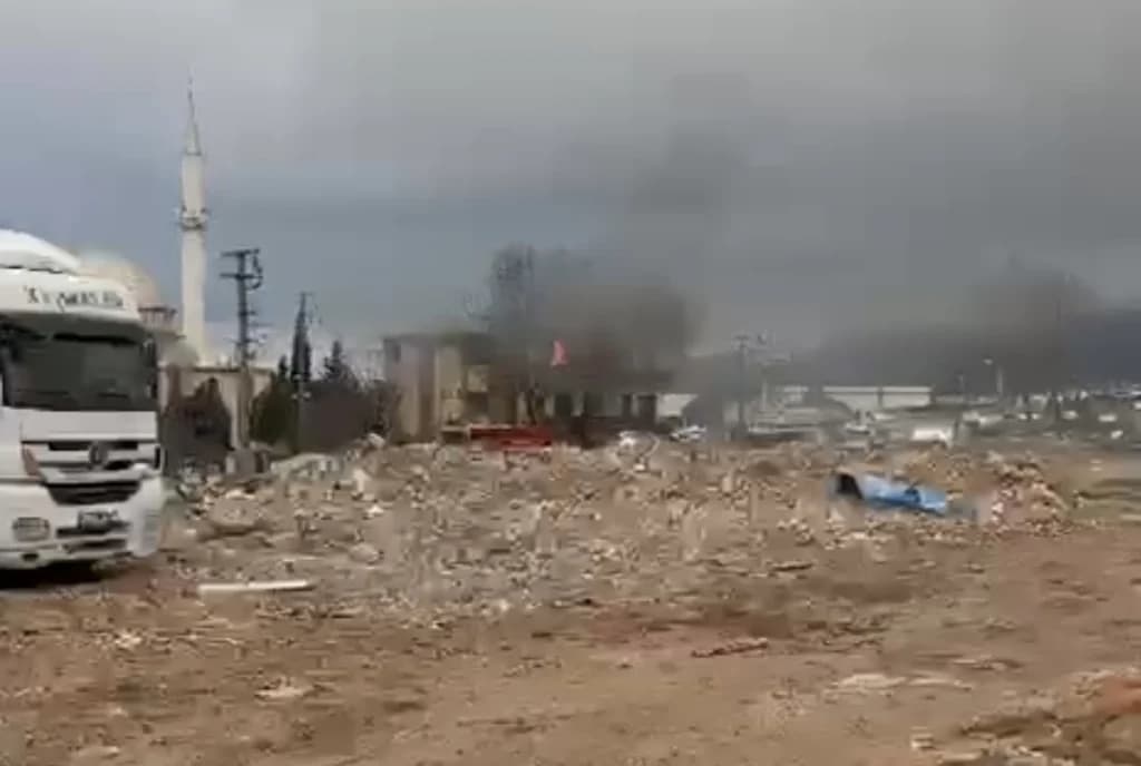 Körfez'de Kentsel Dönüşüm Alanında Yangın!