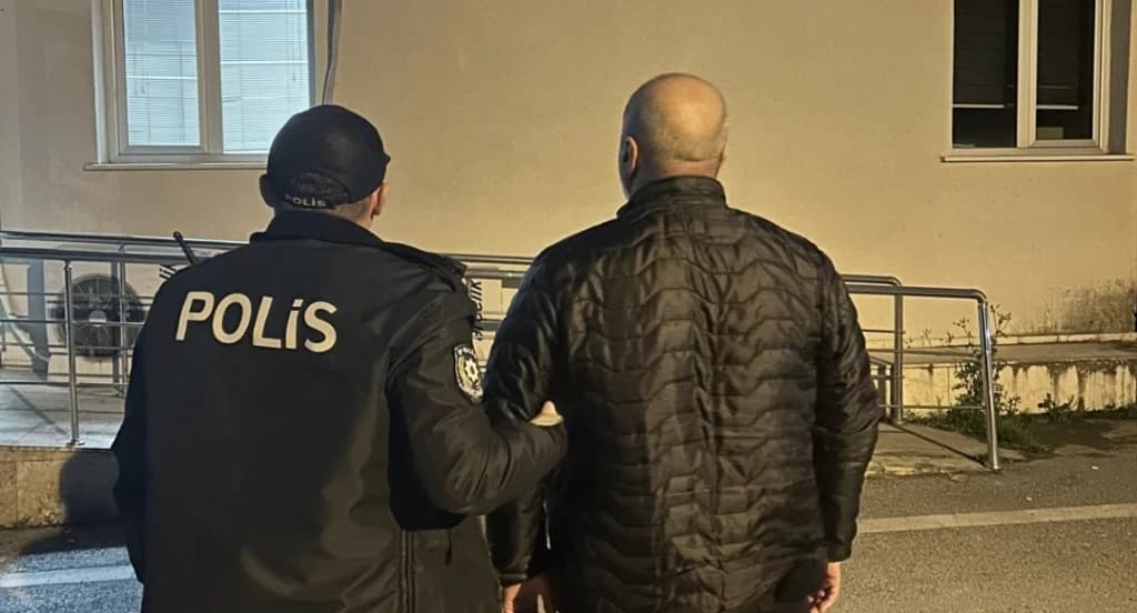 İzmit'te Bilişim Dolandırıcılığı Zanlısı Yakalandı!