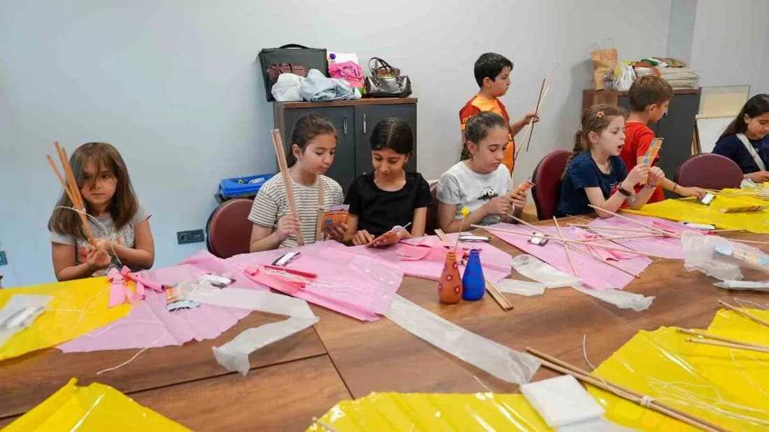 Başiskele’de her yaştan vatandaşa yönelik kurs ve atölyelere yoğun ilgi