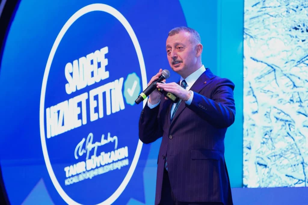 Başkan Büyükakın: Kütüphanelerimiz Gençlerin Gözdesi