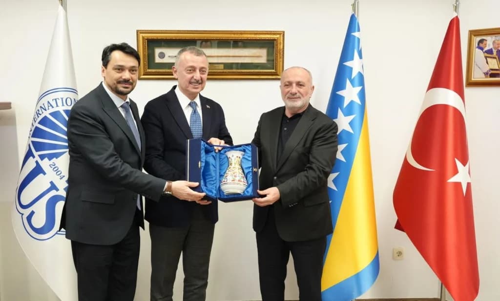 Başkan Büyükakın'dan Bosna Hersek'te temaslar