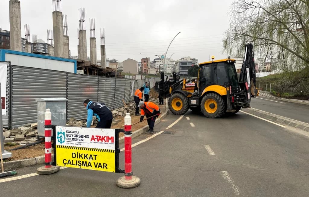 Büyükşehir'den Kocaeli'de yaya ulaşımına güvenli dokunuş