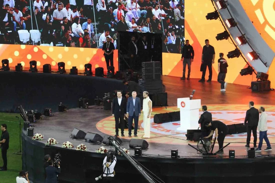 Cumhurbaşkanı Erdoğan, Sefo’nun konserini izledi