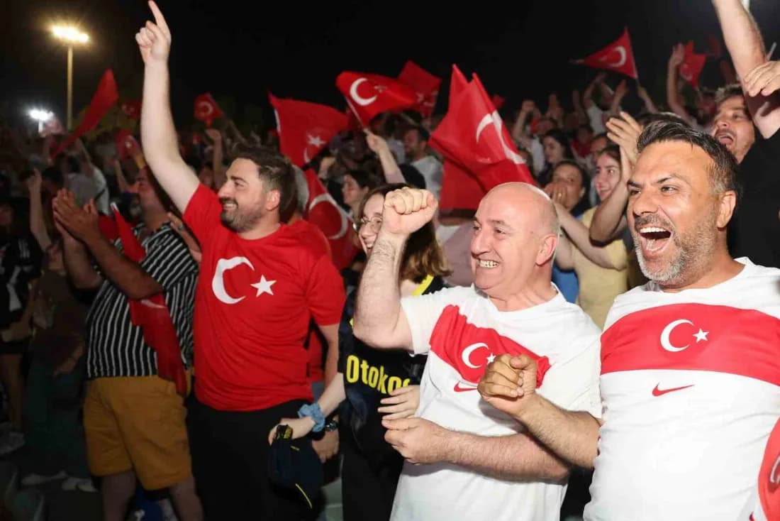 Darıca’da milli heyecan için 3 dev ekran kurulacak