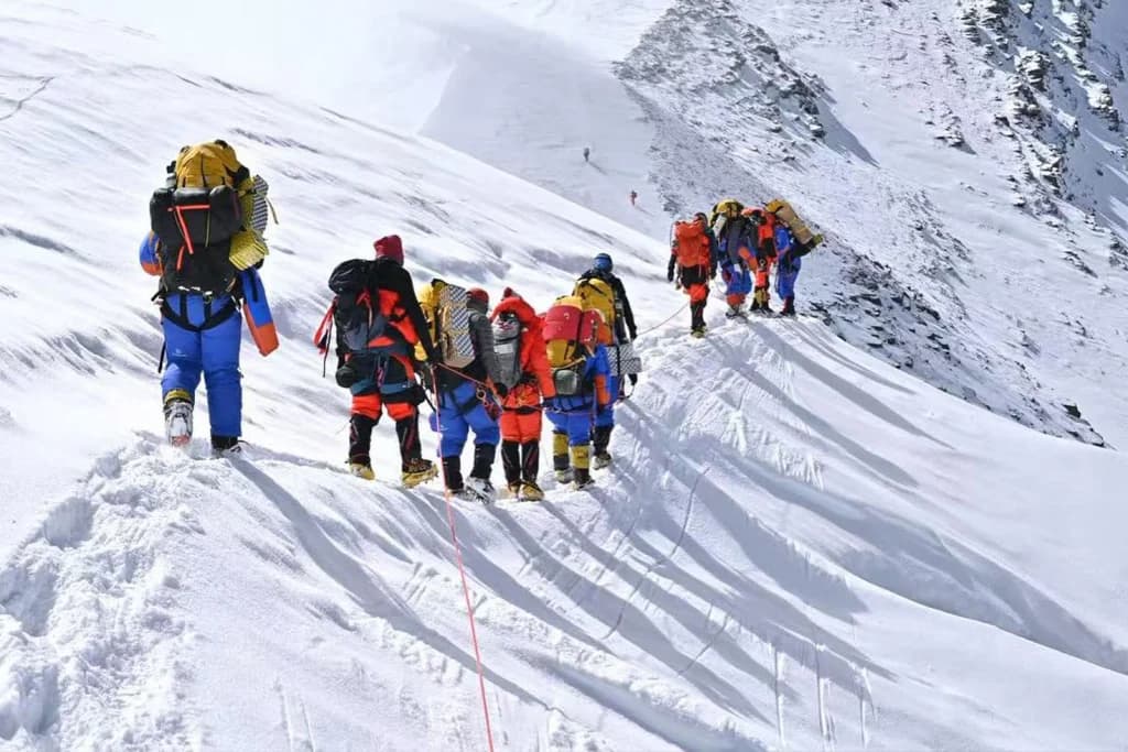 Everest'te Sigorta Dolandırıcılığı İddiası!