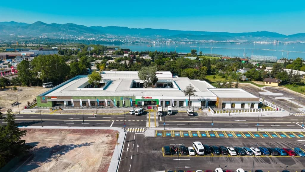 İzmit, Büyükşehir yatırımlarıyla kabuk değiştirdi