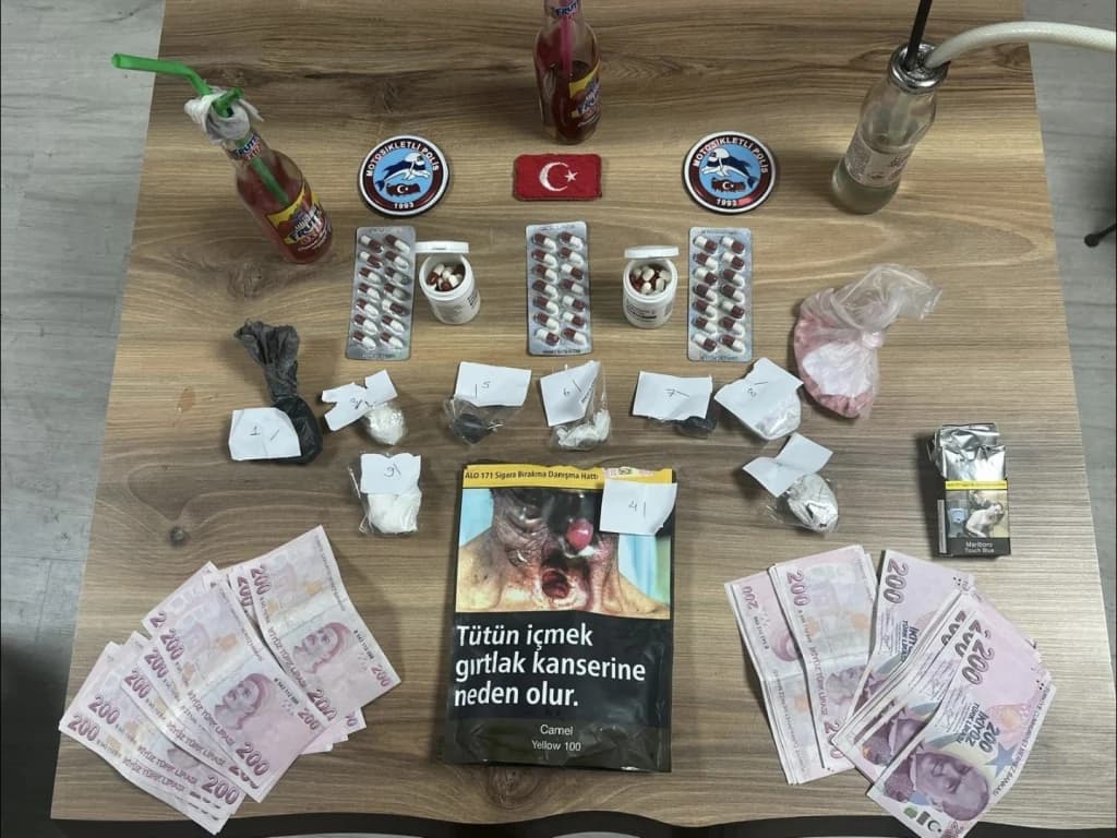 İzmit'te uyuşturucu ve 17 bin TL sahte para ele geçirildi!