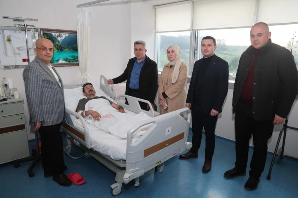 Kandıra'da Cumhur İttifakı'ndan MHP'li Serkan Memiş'e Ziyaret