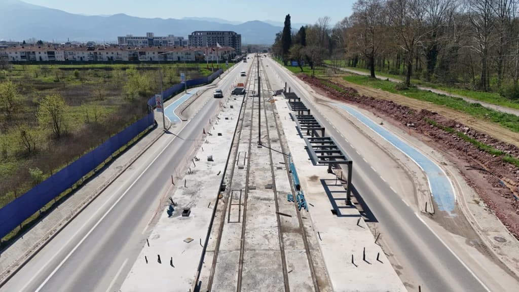 Kartepe Tramvay Hattı'nda ilk istasyon tamamlandı