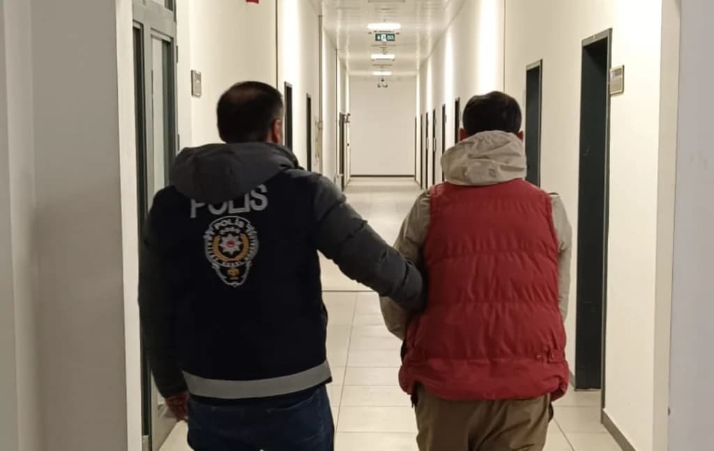 Kocaeli'de uyuşturucu taciri yakalandı: 13 yıl hapis