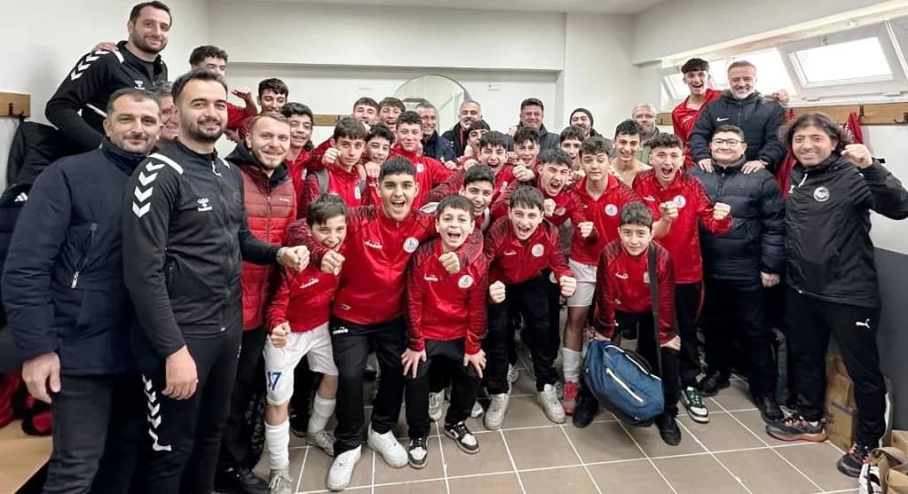 Körfez GB, U14 Türkiye Şampiyonası'nda yarı finalde
