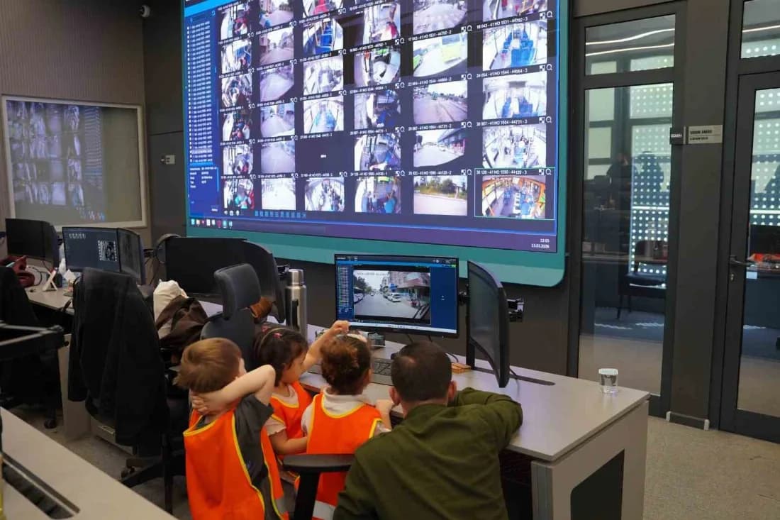 Minikler trafik güvenliğini yerinde öğrendi