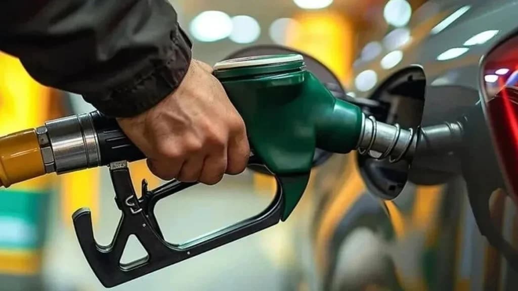 Motorine Beklenen İndirim Geldi
