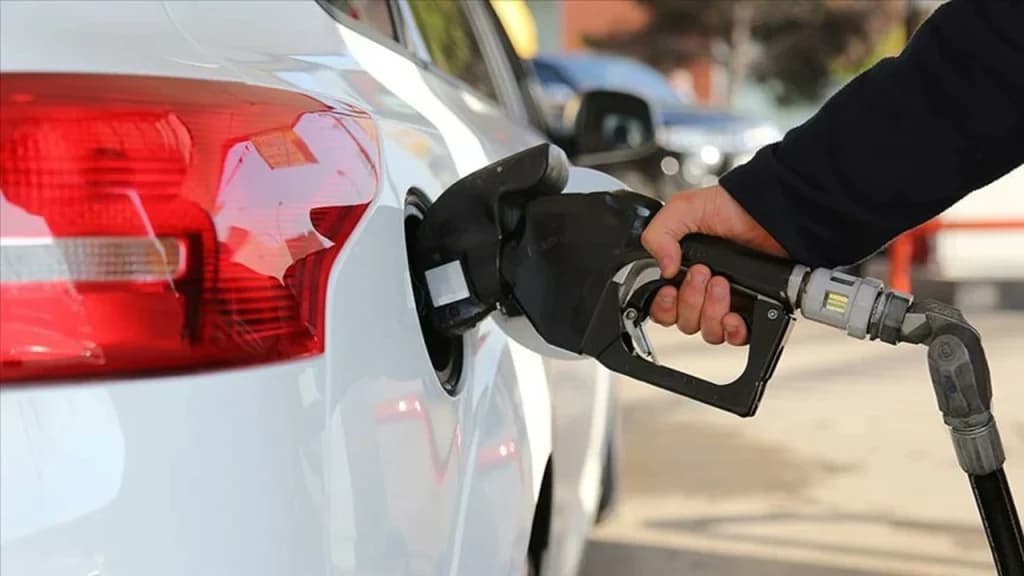 Motorine Zam Yolda: Litresi 80 TL'ye Dayanacak!