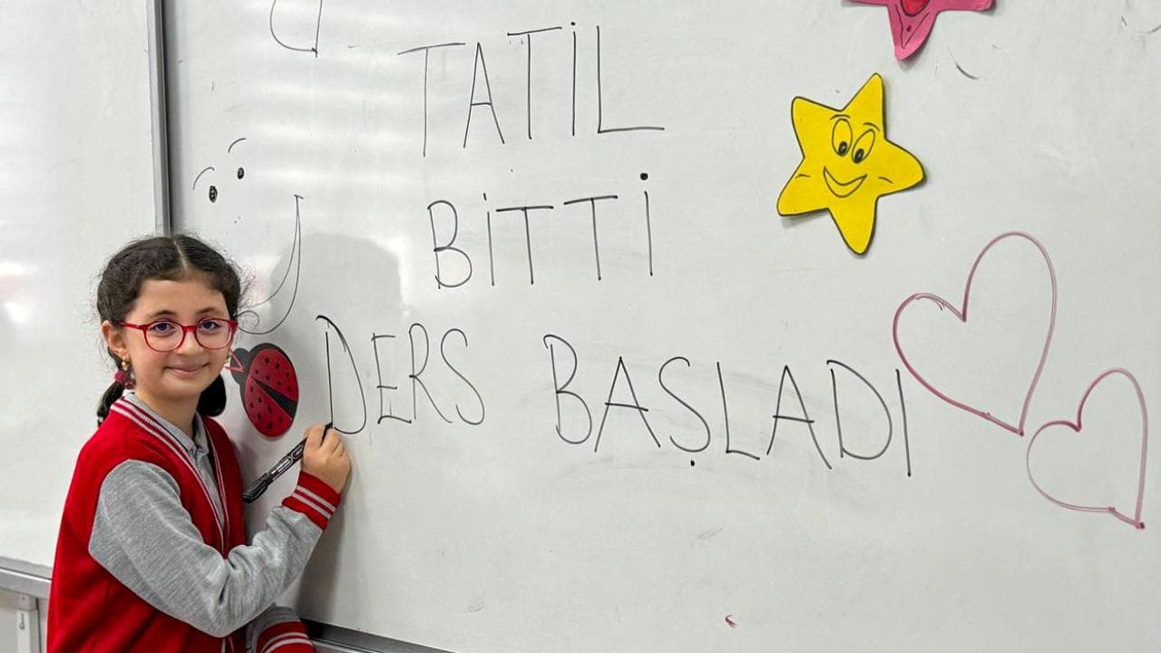 Kocaeli'de 422 Bin Öğrenci Ders Başı Yaptı!