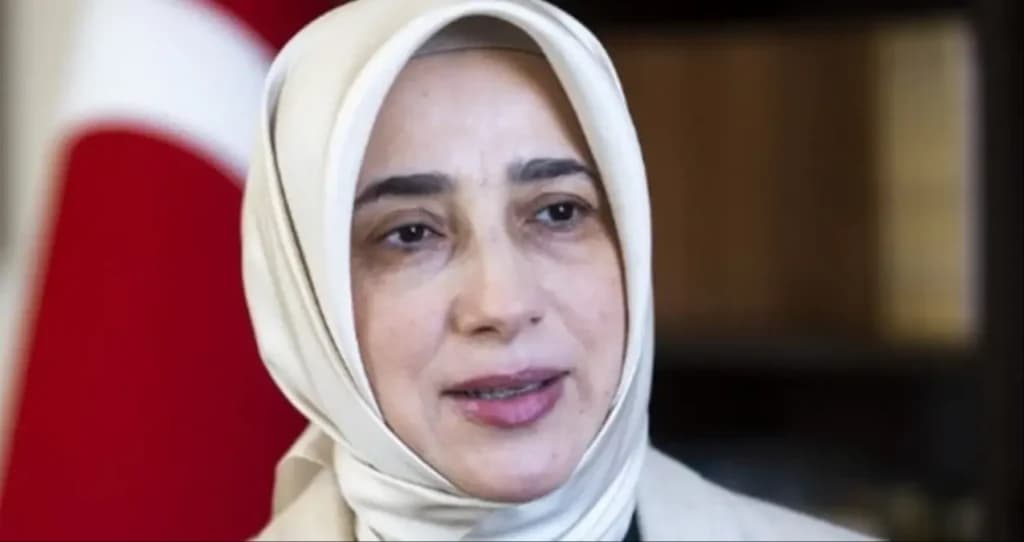 Özlem Zengin'den Meclis İftar Eleştirilerine Sert Tepki