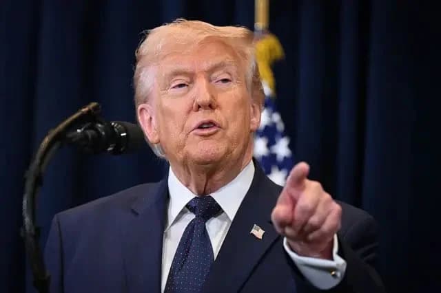 Trump'tan İran açıklaması: Düşmanlıkların sona ermesi için görüştüm