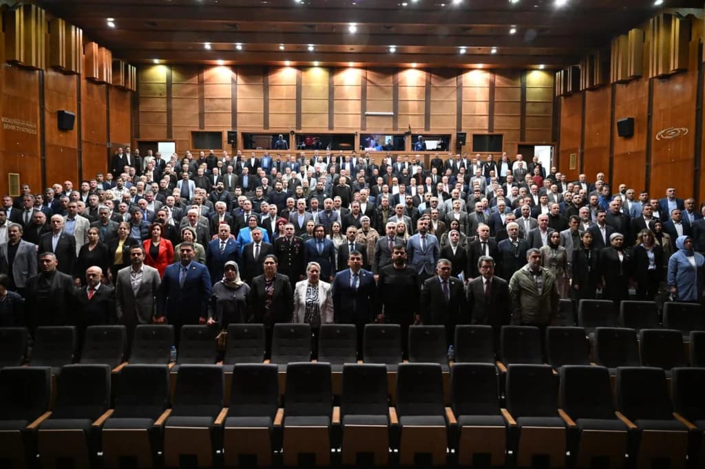 Vali Aktaş'tan Muhtarlara Hizmet İçi Eğitim